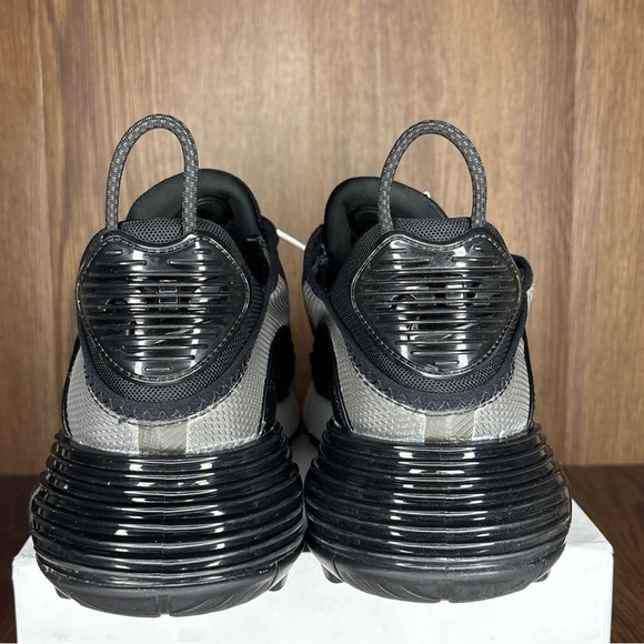 Nike Air Max 2090 - Black Wolf Grey Anthracite - CW7306-001 Size: 12.5 - Picture 5 of 11